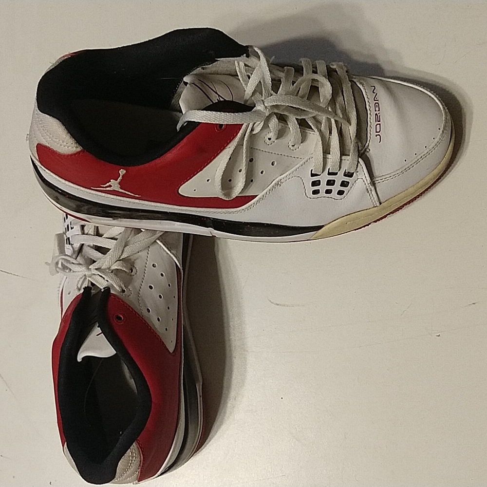 Jordan Shoes - Picture 6 of 6